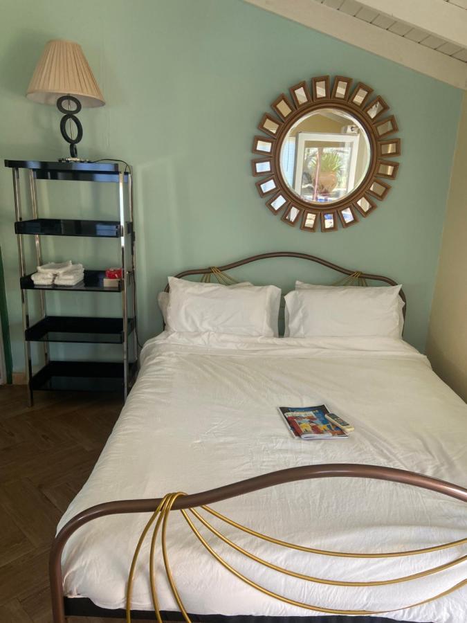 Cozy Studio With Private Spa Oranjestad Exteriör bild