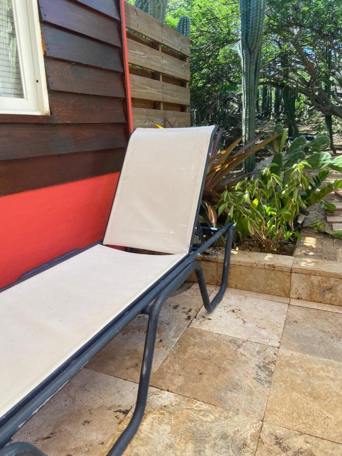 Cozy Studio With Private Spa Oranjestad Exteriör bild