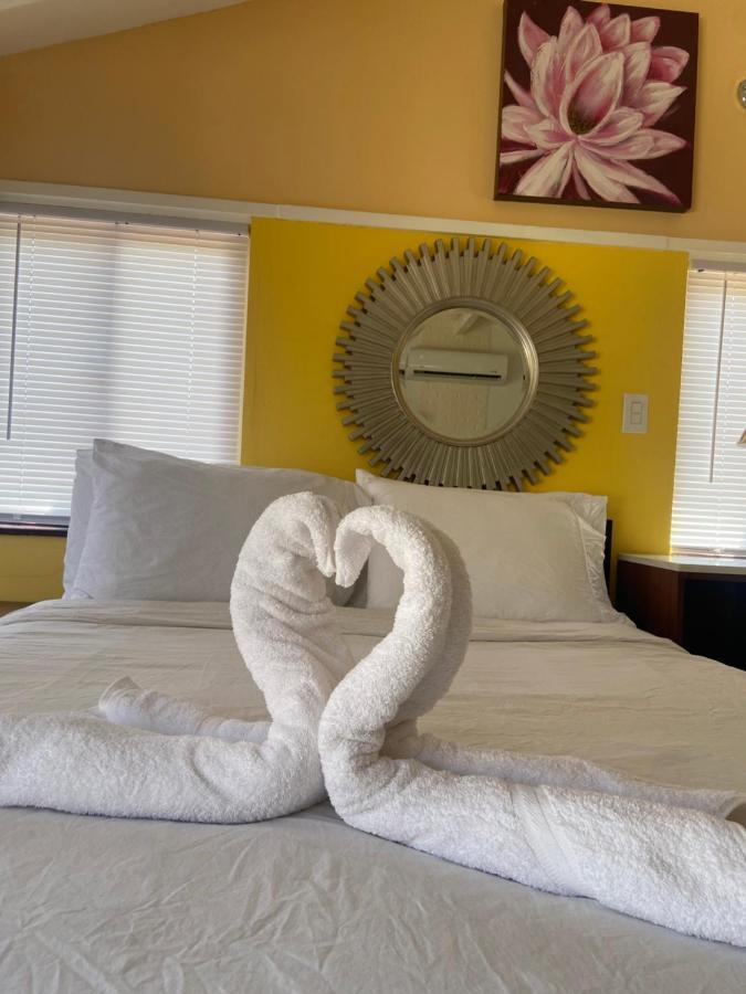 Cozy Studio With Private Spa Oranjestad Exteriör bild