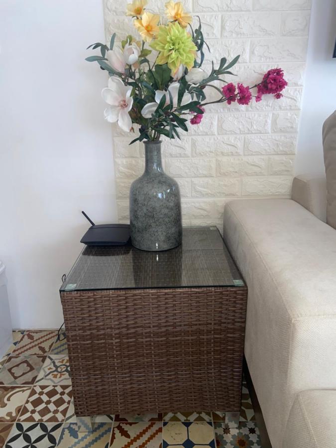 Cozy Studio With Private Spa Oranjestad Exteriör bild